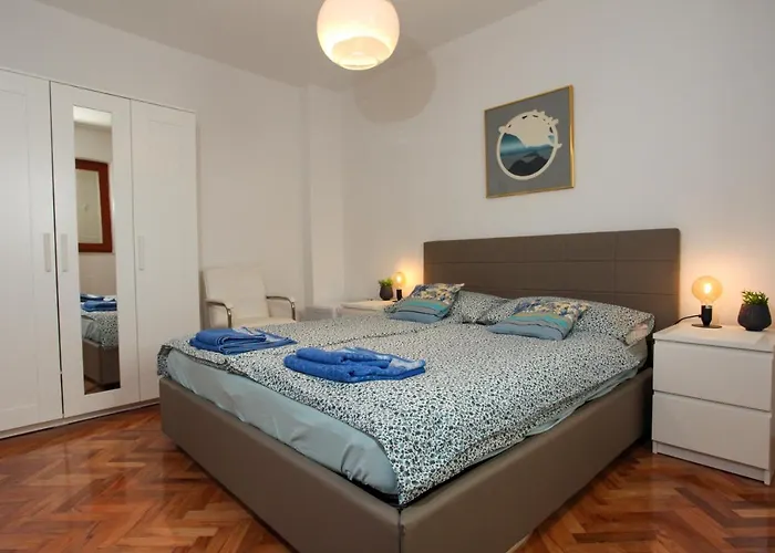 Prázdninový dům Sugar House Pag Town